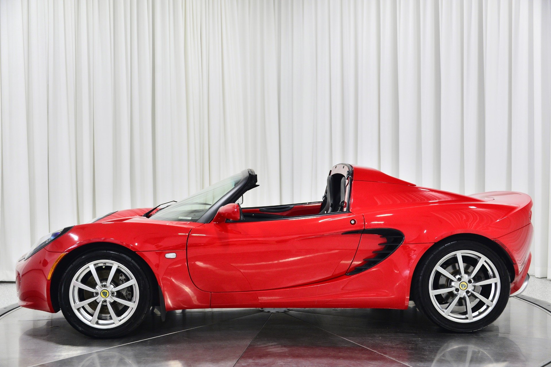 Lotus Elise 2008 — vista lateral